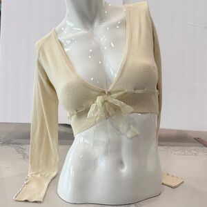 Betsey Johnson Cream Bow-Front Cropped Knit Top